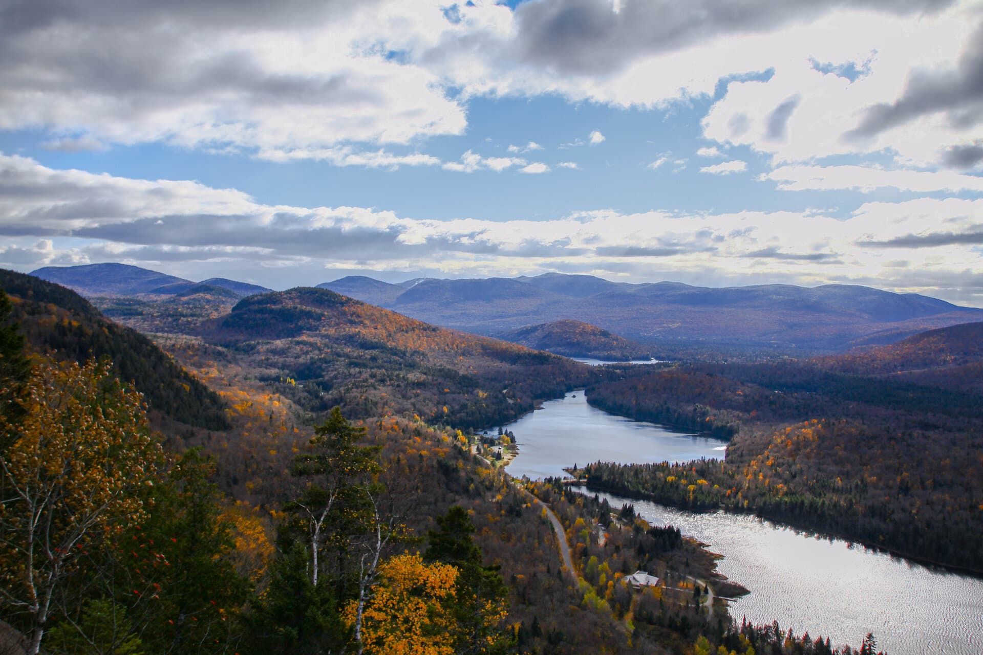 Autumn hills above Mont-Tremblant, Laurentides, Québec